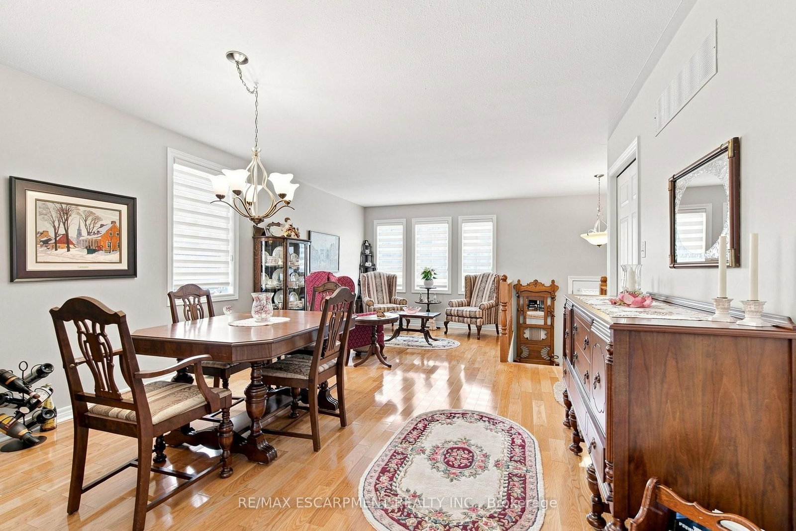 32 Brewster Way • Brantford, ON photo 8