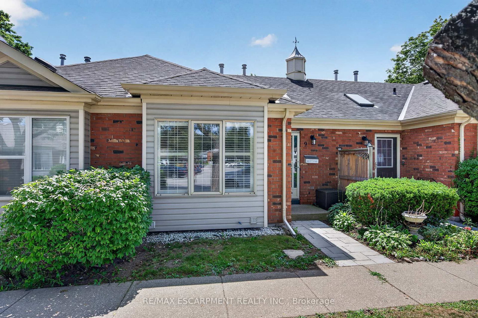 175 Fiddlers Green Road • #9 • Hamilton, ON photo 41