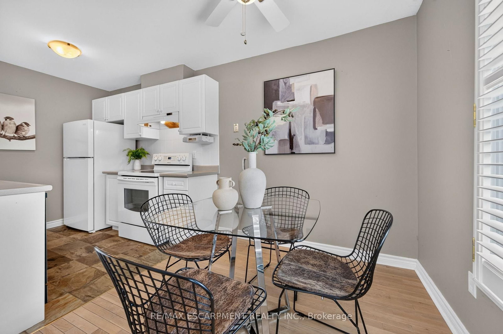 175 Fiddlers Green Road • #9 • Hamilton, ON photo 9