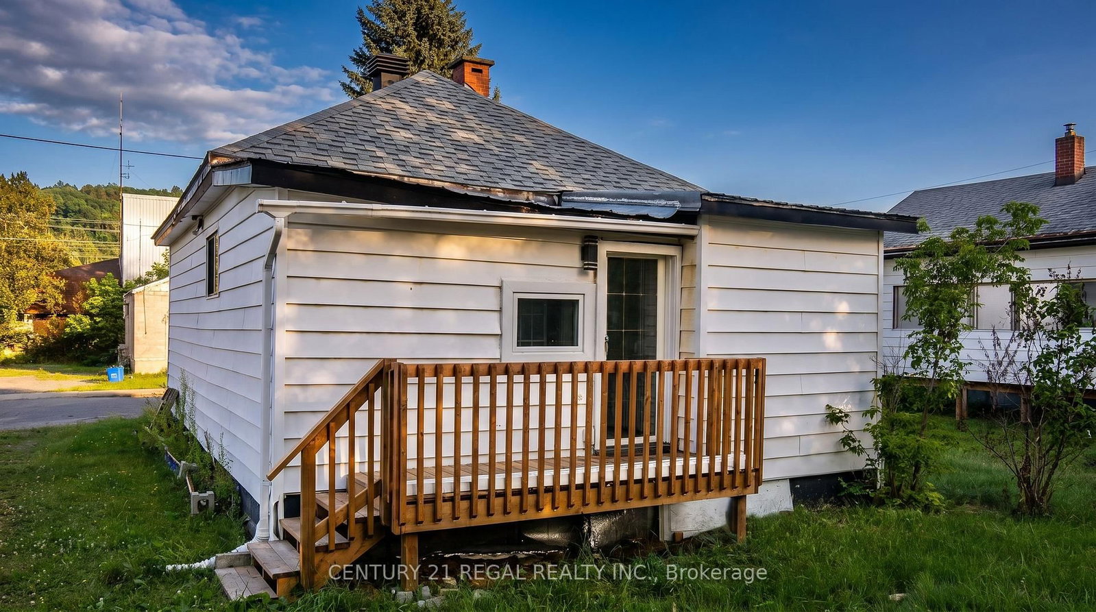 50 Beech Street • Greater Sudbury, ON photo 28