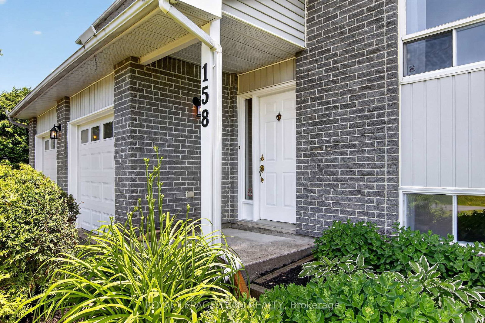 158 Oakwood Drive • Clarence-Rockland, ON photo 3