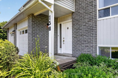 158 Oakwood Drive • Clarence-Rockland, ON photo 3