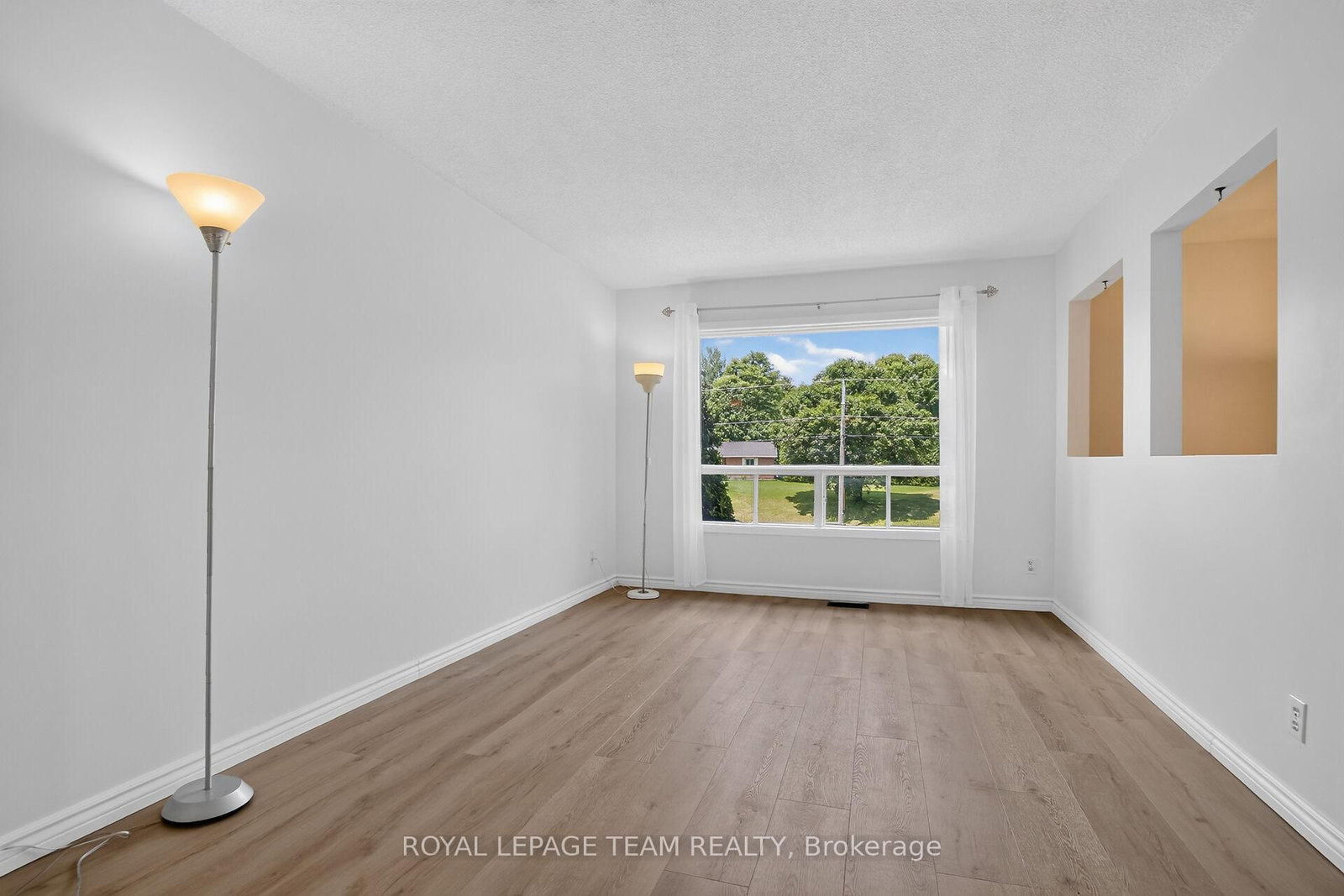 158 Oakwood Drive • Clarence-Rockland, ON photo 8