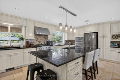 1317 Cornfield Crescent • Ottawa, ON photo 9