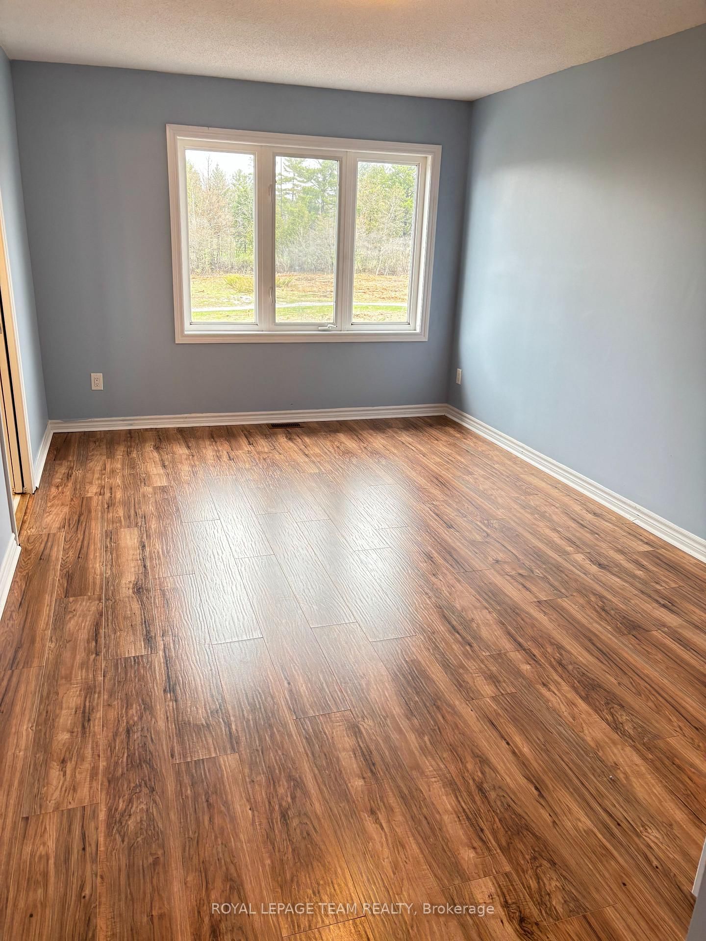 449 Foxhall Way • Ottawa, ON photo 17