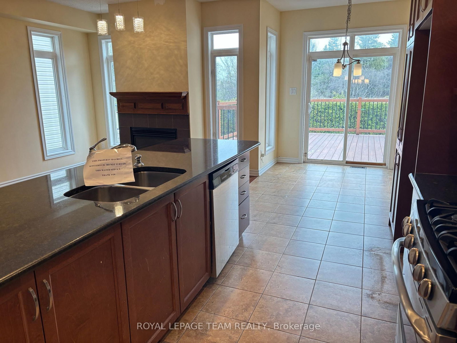 449 Foxhall Way • Ottawa, ON photo 8