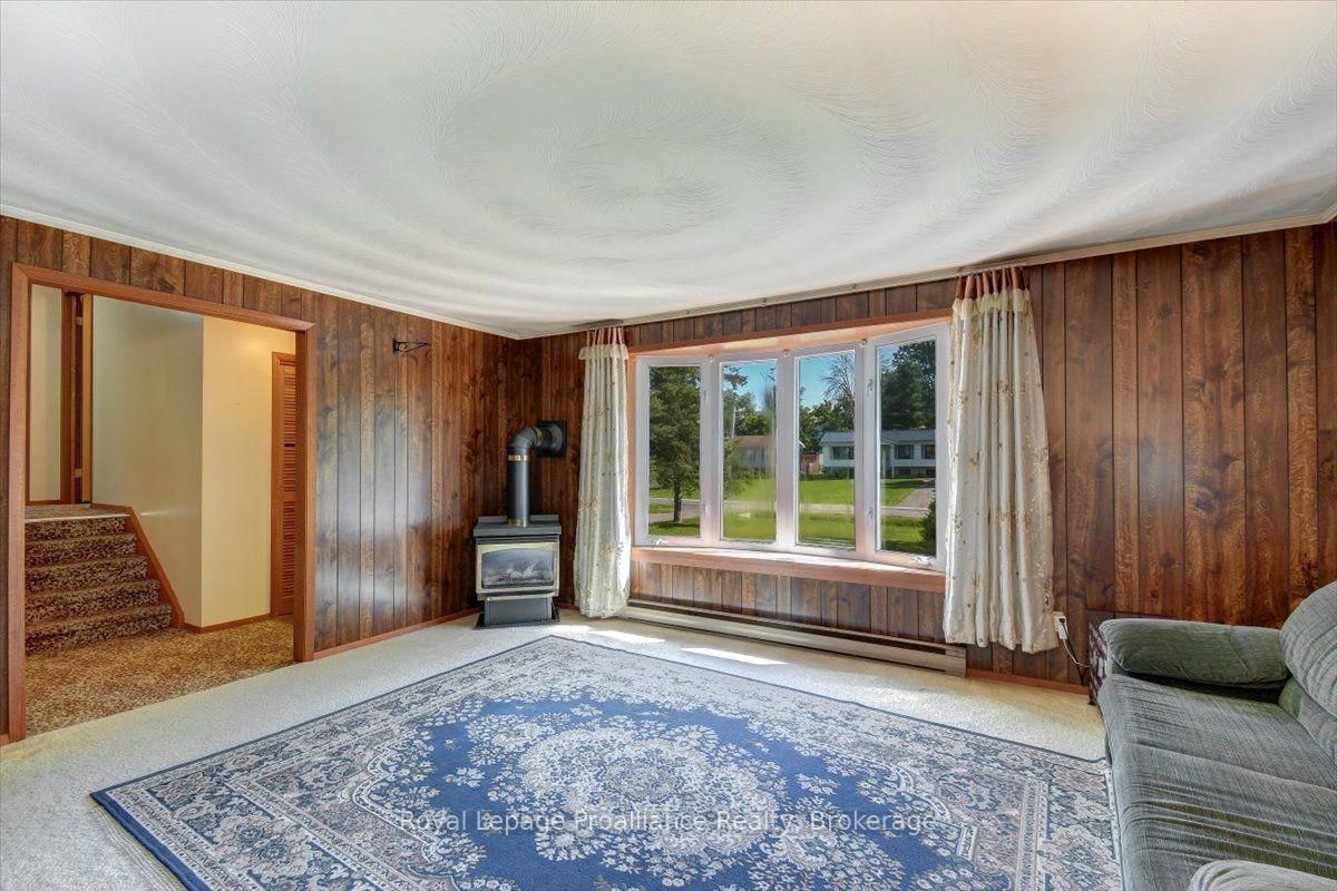 87 Cameron Street • Limoges, ON photo 10
