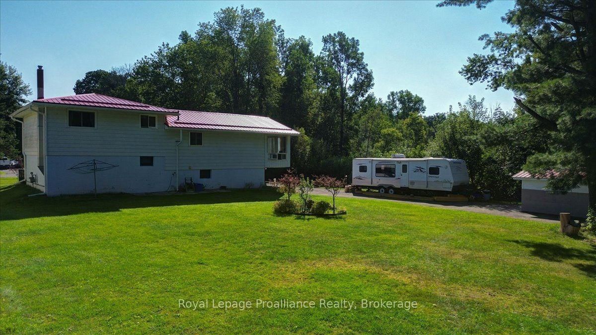 87 Cameron Street • Limoges, ON photo 36