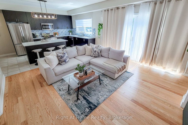 3 Trailside Drive