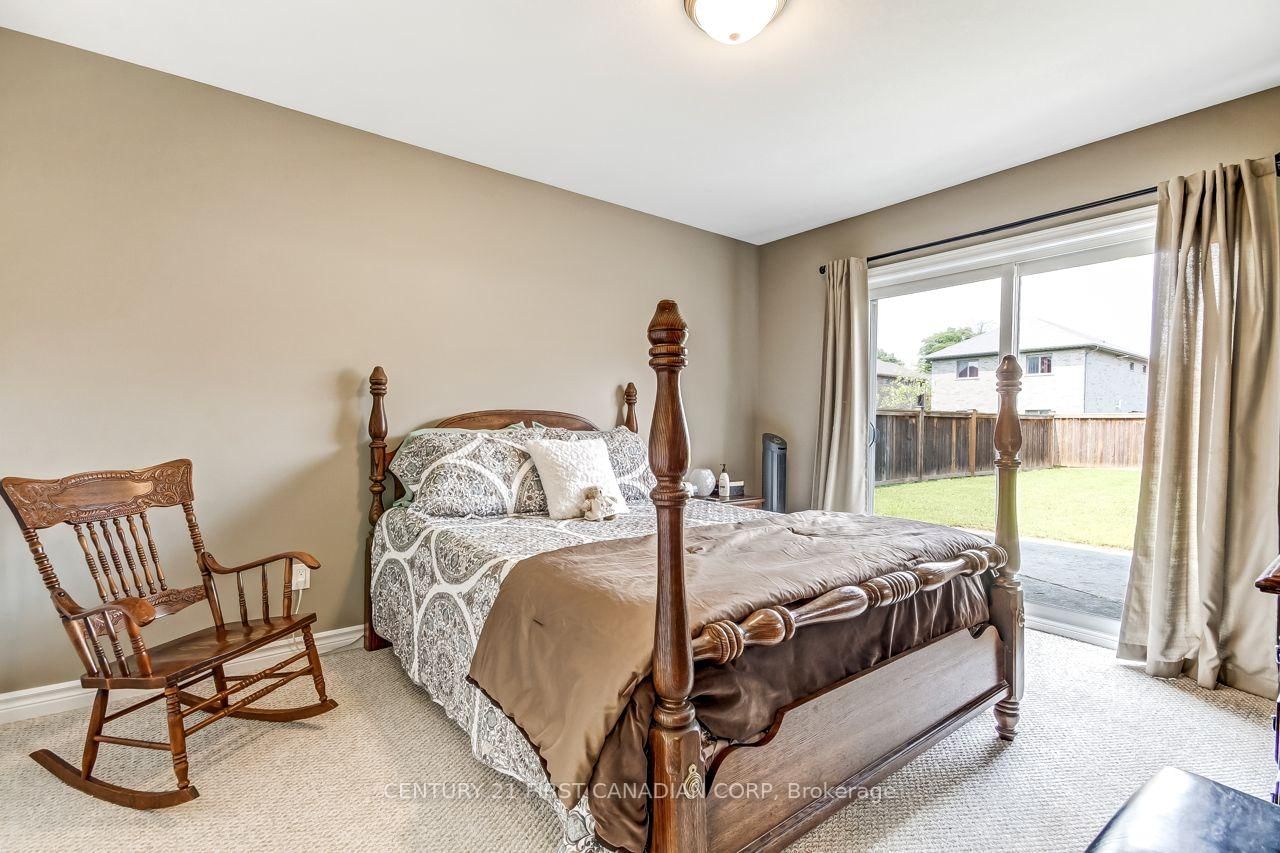 40-42 Locust Street • St. Thomas, ON photo 12