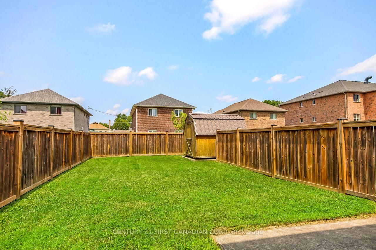 40-42 Locust Street • St. Thomas, ON photo 3