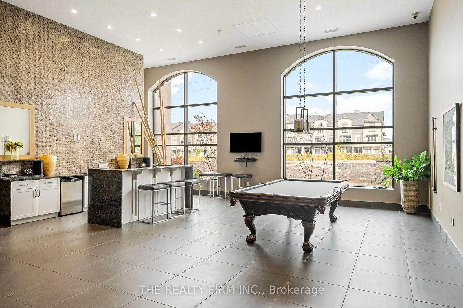 260 Villagewalk Boulevard • #701 • London North, ON photo 39