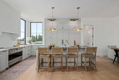 876 White Pine Street • London North, ON photo 9