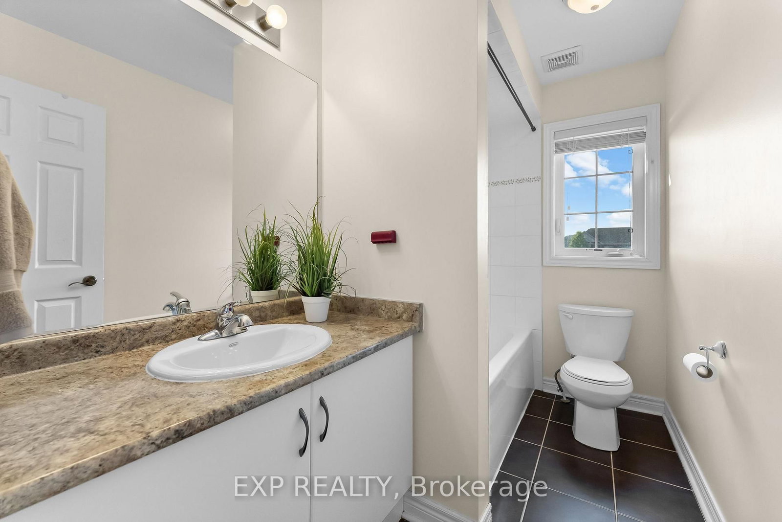 2 Durham Way • Niagara-on-the-Lake, ON photo 31