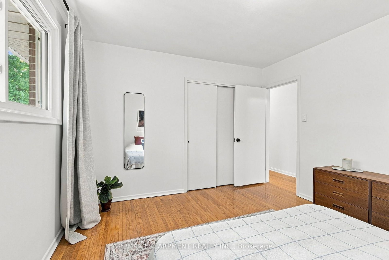75 Flamboro Street • Hamilton, ON photo 26