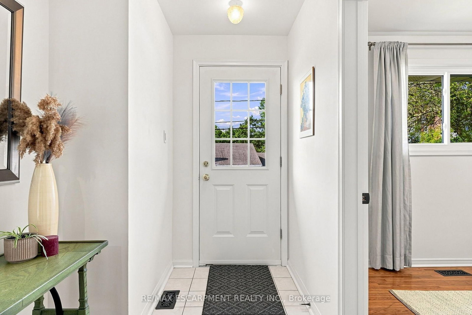 75 Flamboro Street • Hamilton, ON photo 5