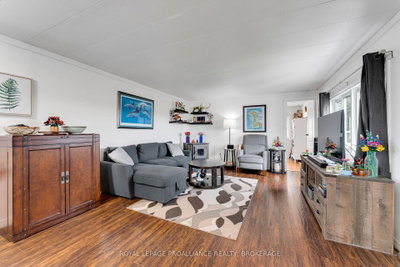 26 Kapyong Crescent • Kingston, ON photo 6
