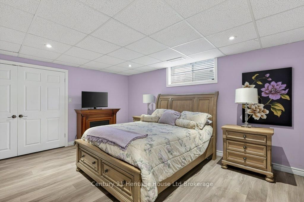 57 WENDY CALDER Place • Woodstock, ON photo 27