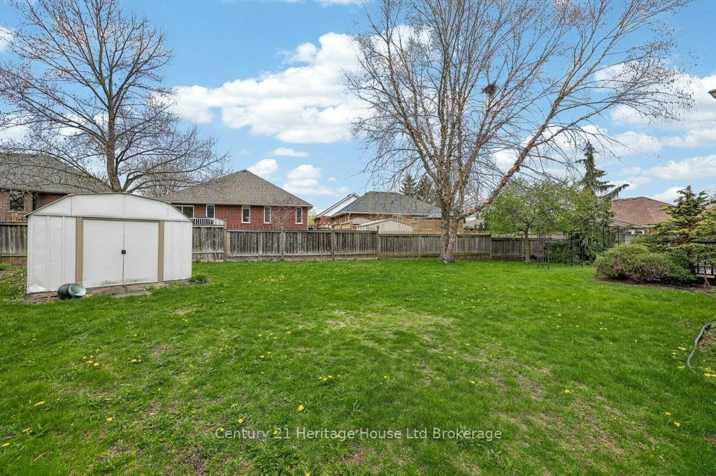 57 WENDY CALDER Place • Woodstock, ON photo 44