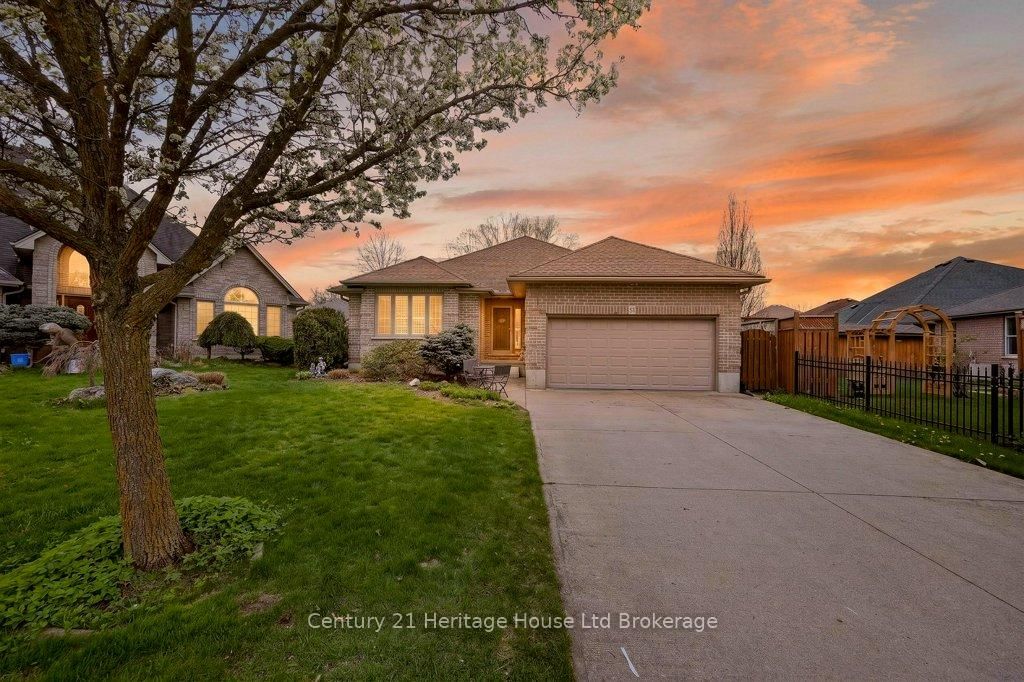 57 WENDY CALDER Place • Woodstock, ON photo 45