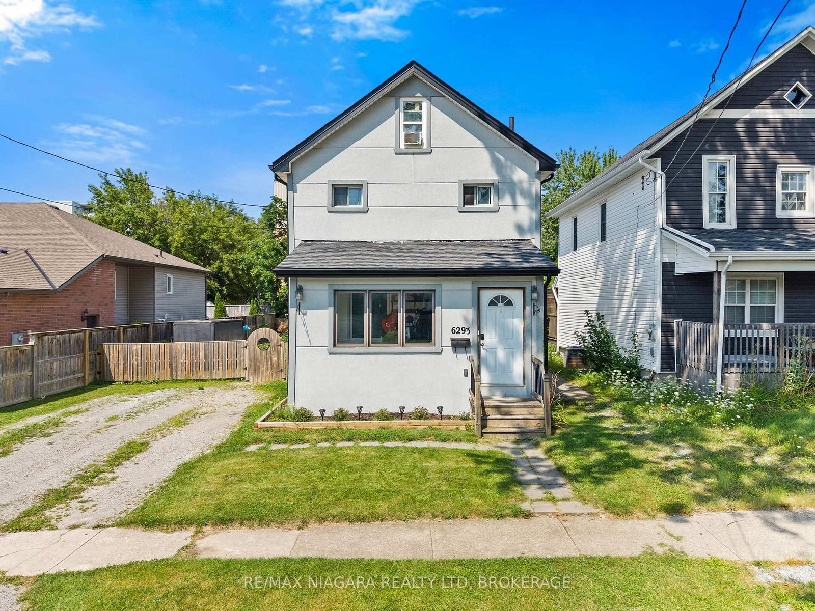 6293 Bellevue Street • Niagara Falls, ON photo 1