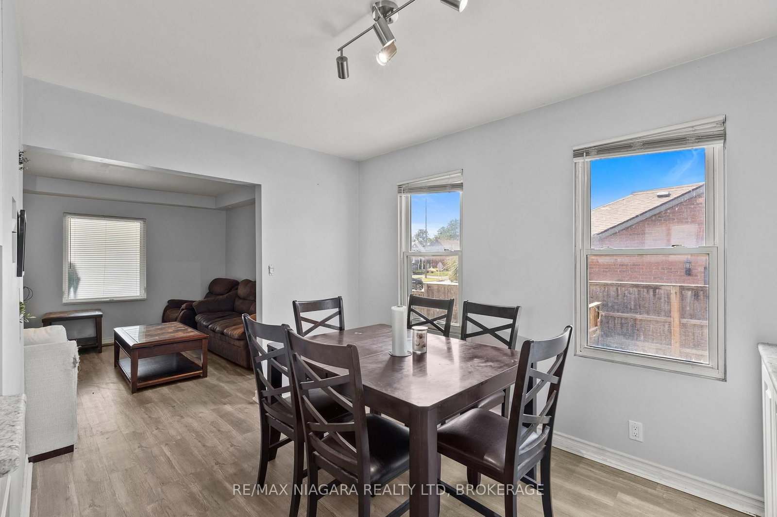 6293 Bellevue Street • Niagara Falls, ON photo 13
