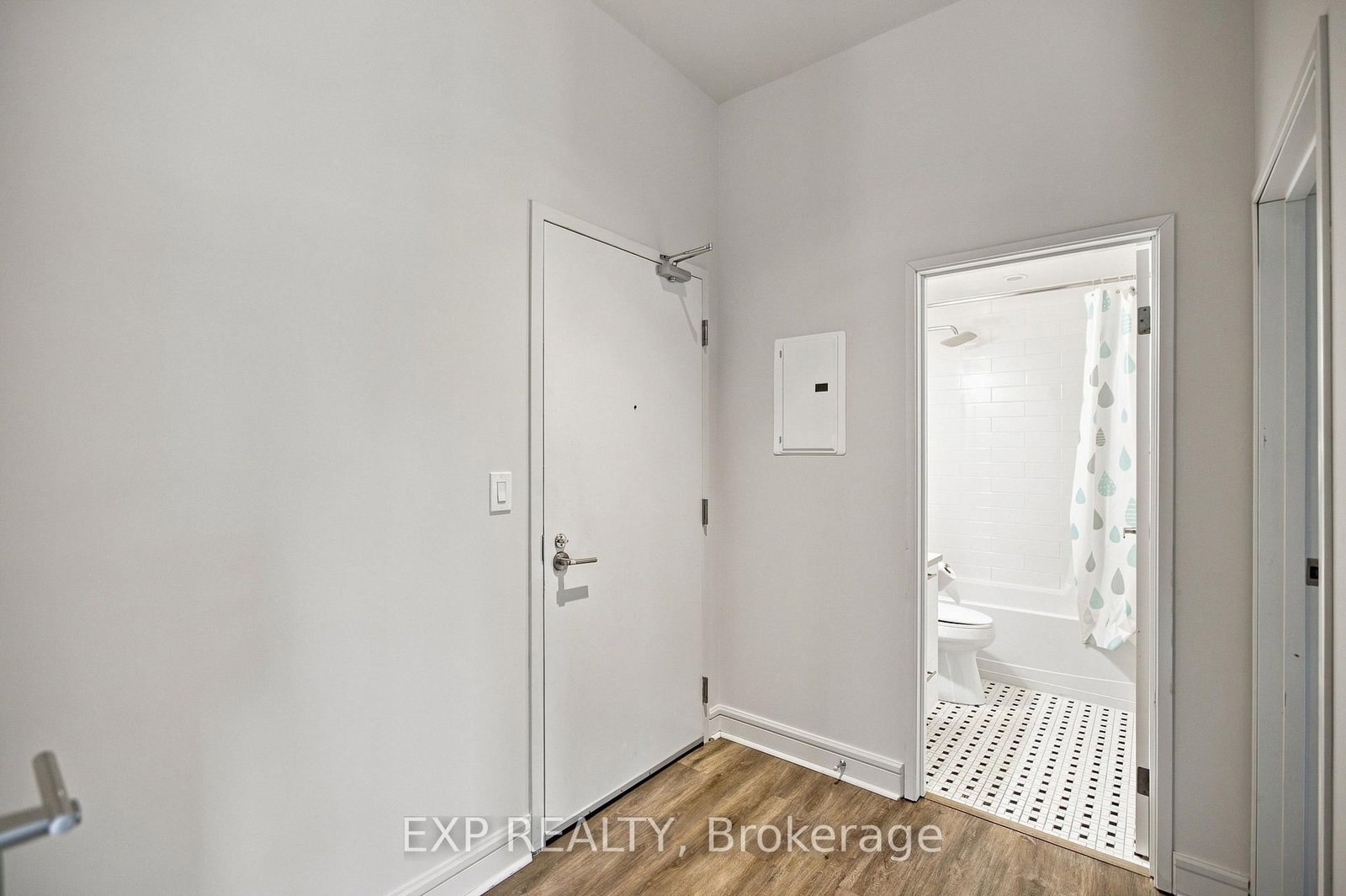 555 Anand Private • #109 • Ottawa, ON photo 12