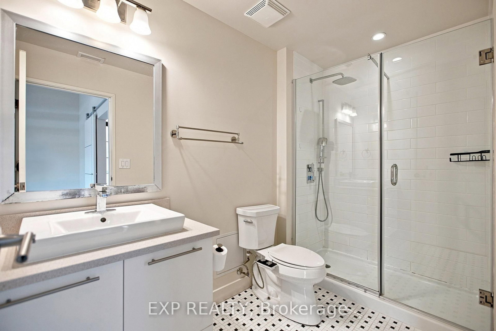 555 Anand Private • #109 • Ottawa, ON photo 17