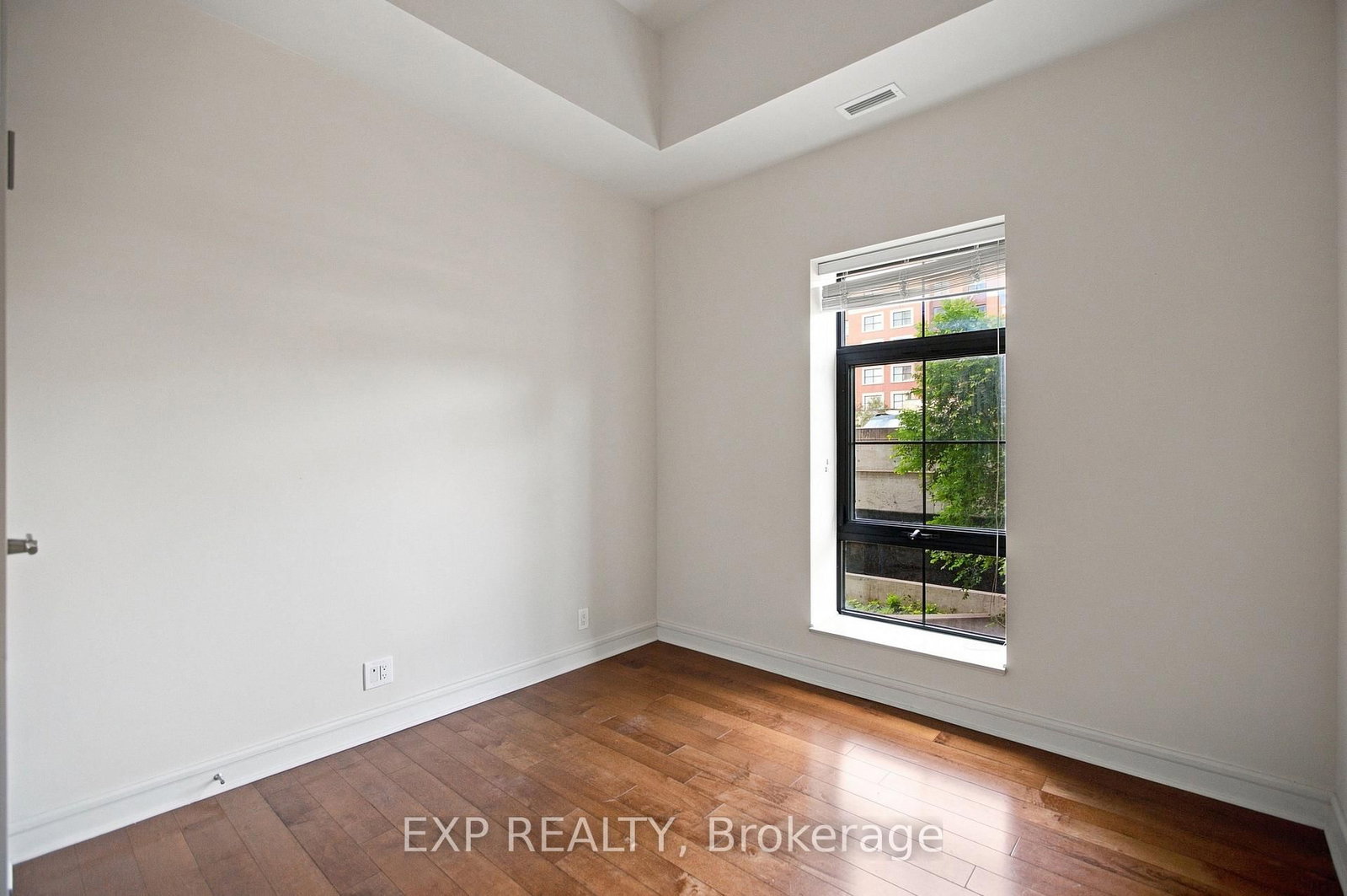 555 Anand Private • #109 • Ottawa, ON photo 18