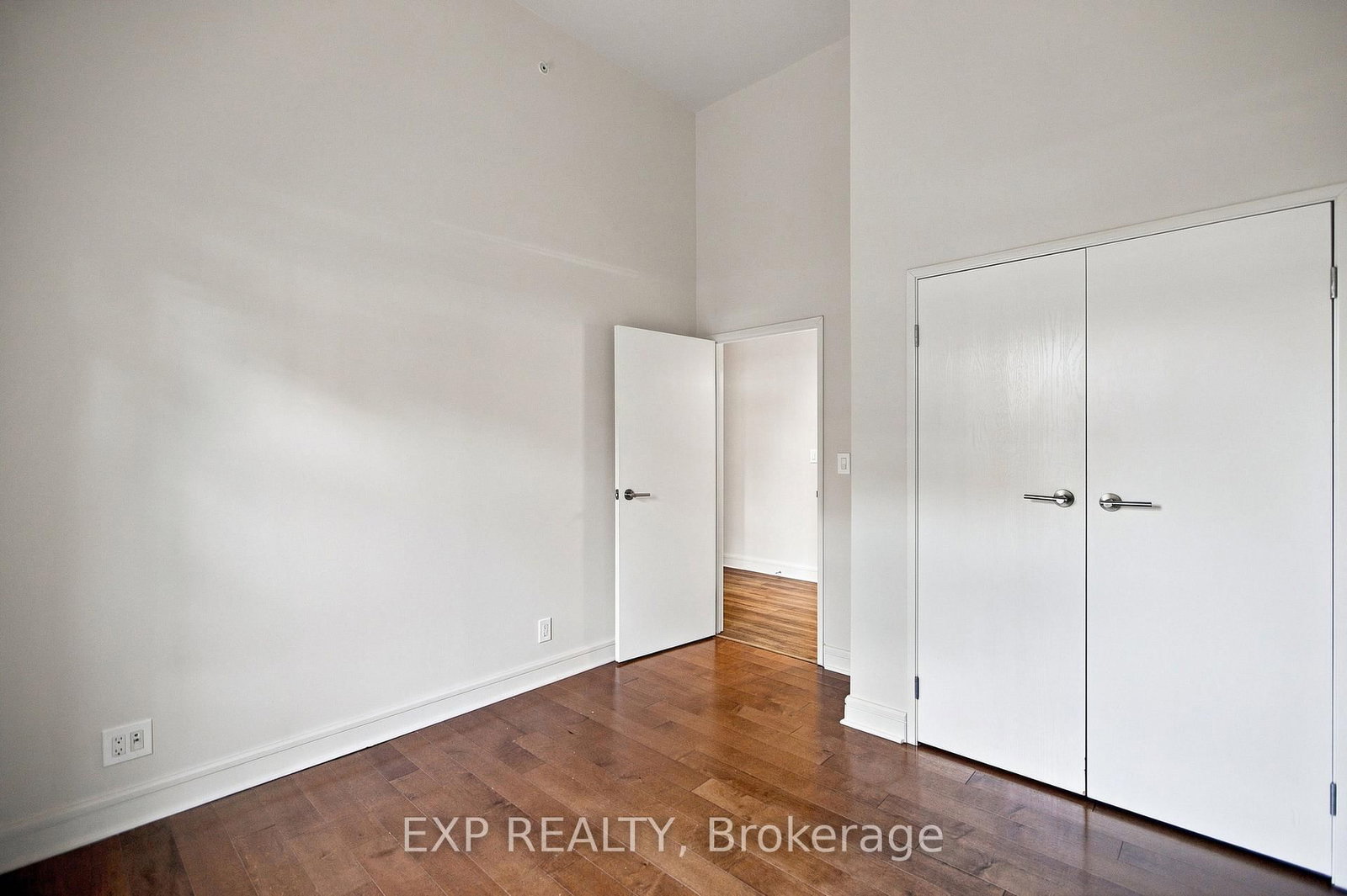 555 Anand Private • #109 • Ottawa, ON photo 19
