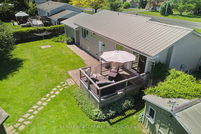 301 County Rd 8 • Napanee, ON photo 8