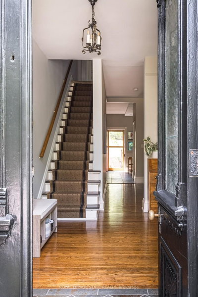 151 Markland Street • Hamilton, ON photo 4