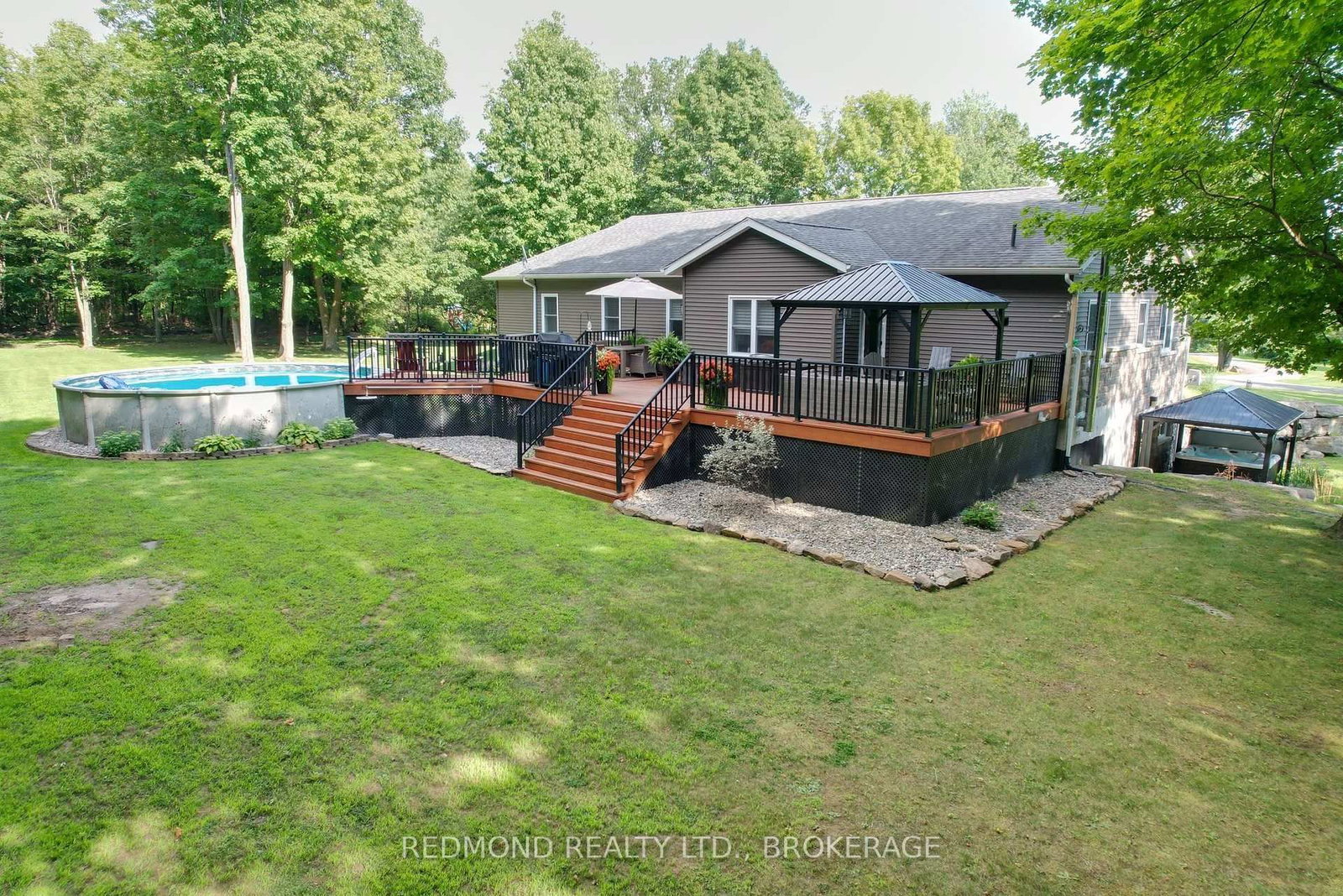 430 County Road # 2 Road • Front of Leeds & Seeleys Bay, ON photo 4