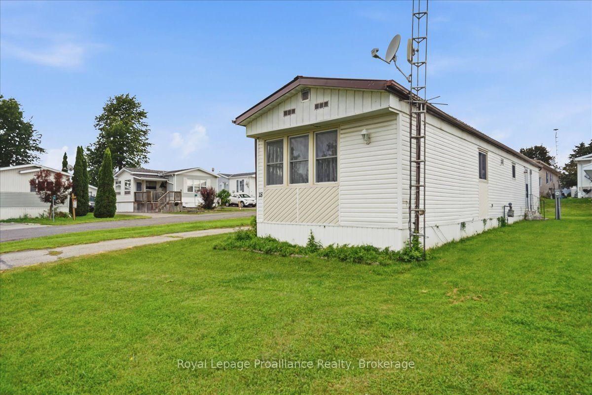 18 Cedar Street • Greater Napanee, ON photo 22