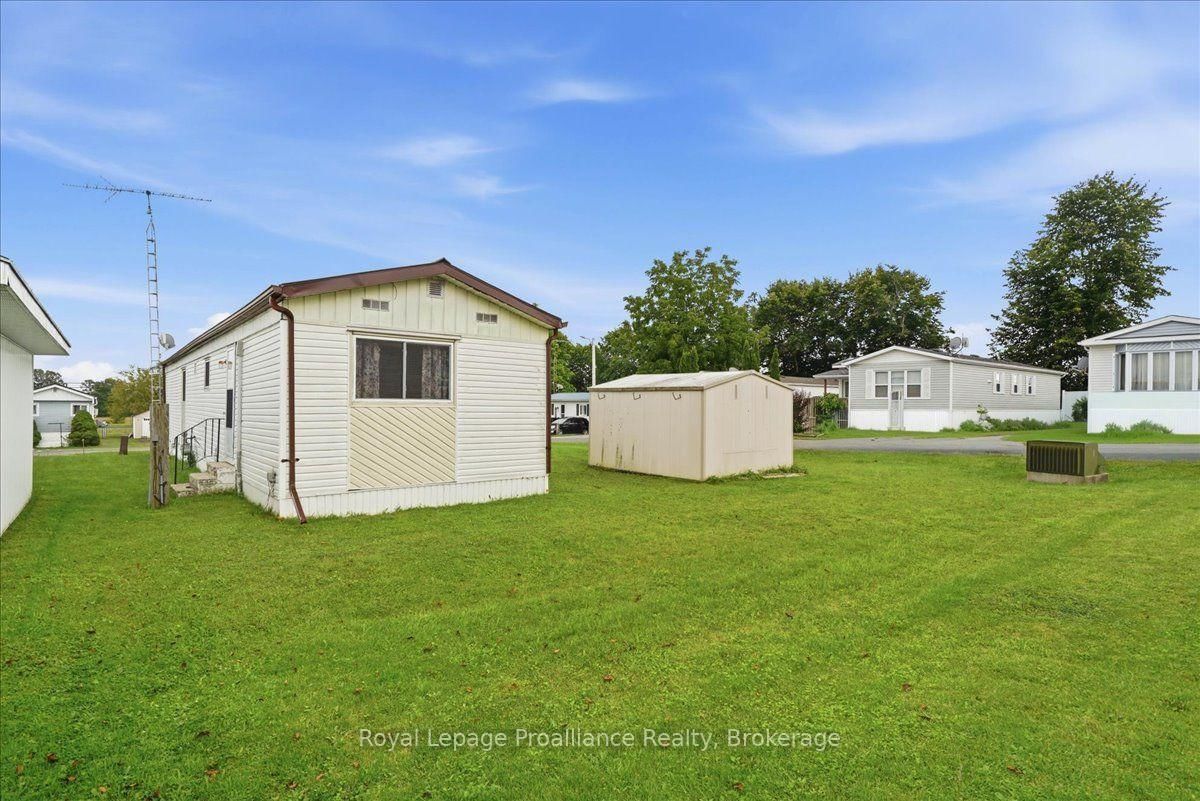 18 Cedar Street • Greater Napanee, ON photo 23