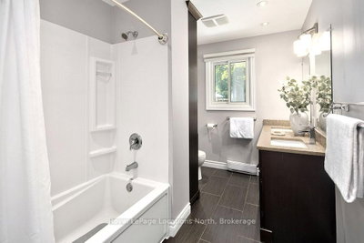 124 Greenfield Drive • Meaford, ON photo 9
