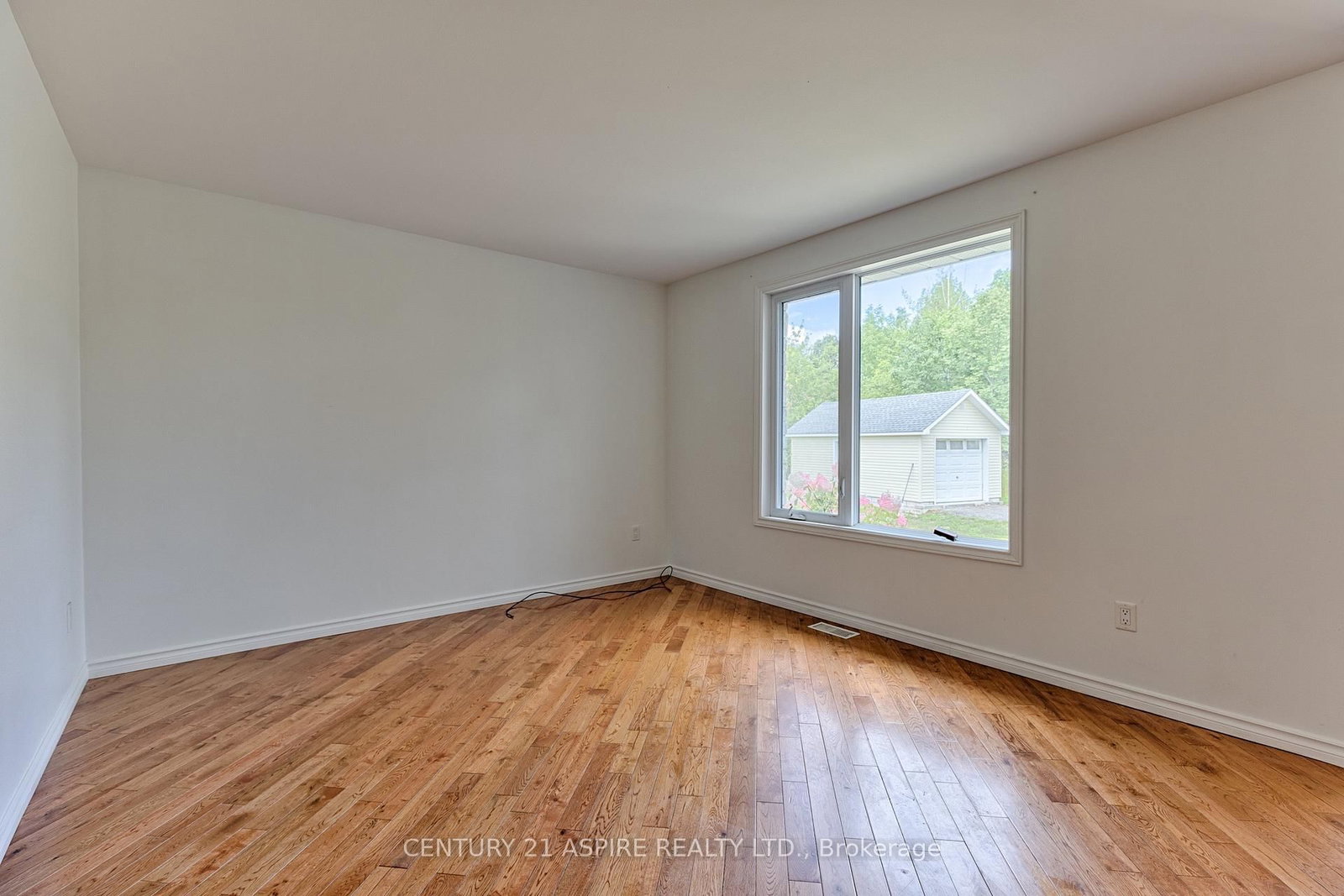 1549 Zion Line • Beachburg, ON photo 15