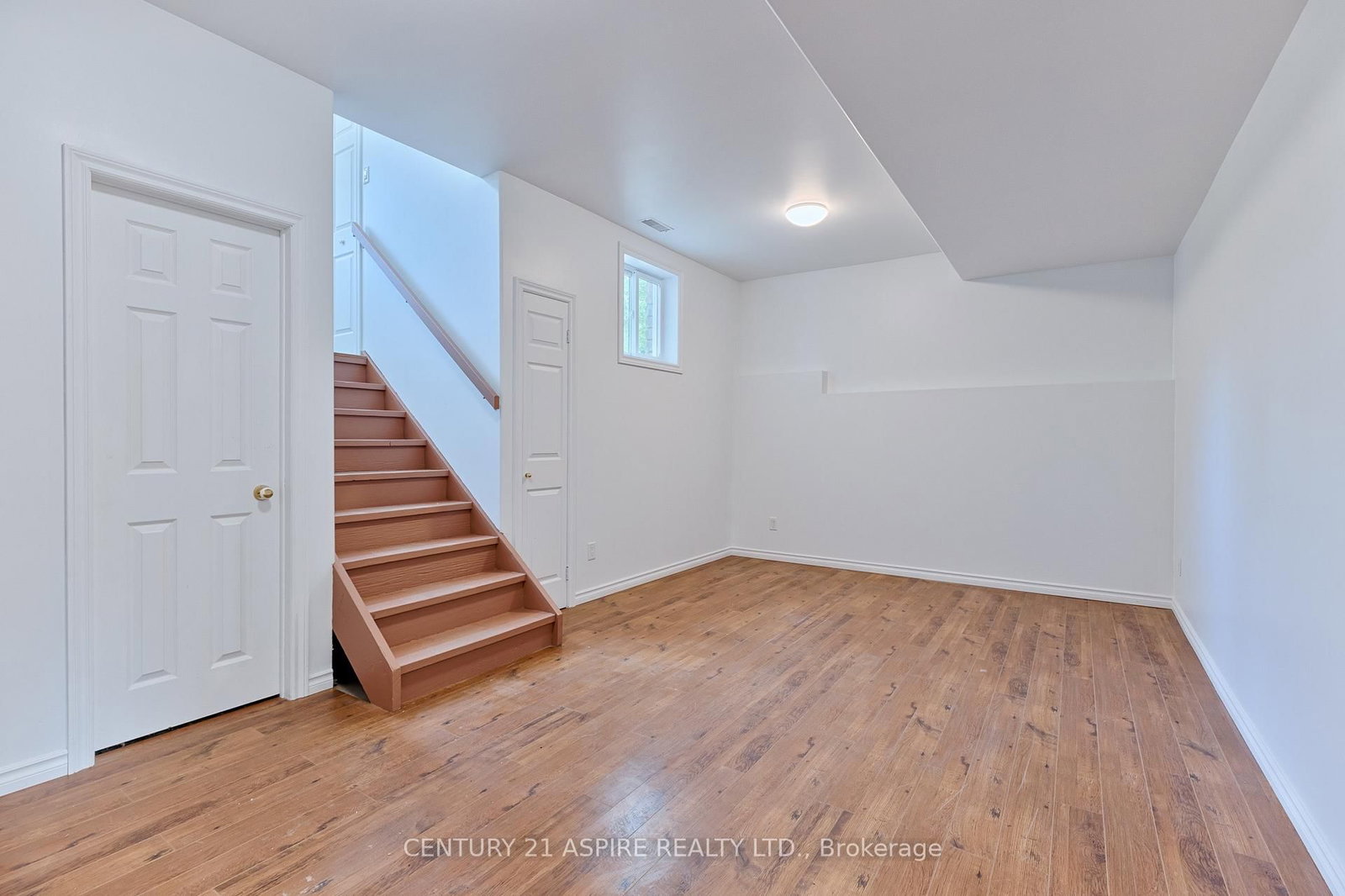 1549 Zion Line • Beachburg, ON photo 24