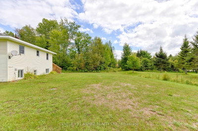 1549 Zion Line • Beachburg, ON photo 8