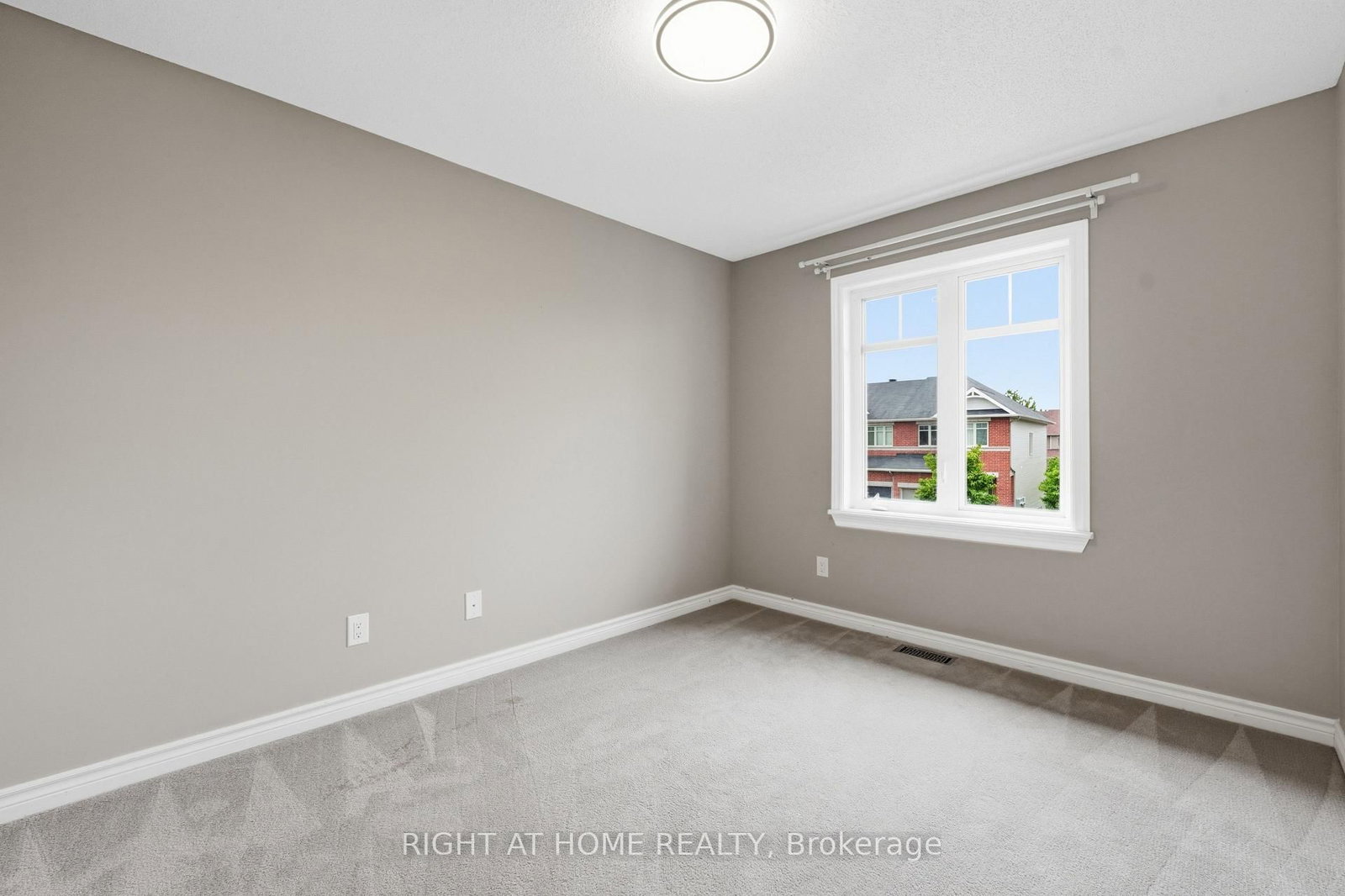 599 Remnor Avenue • Ottawa, ON photo 30