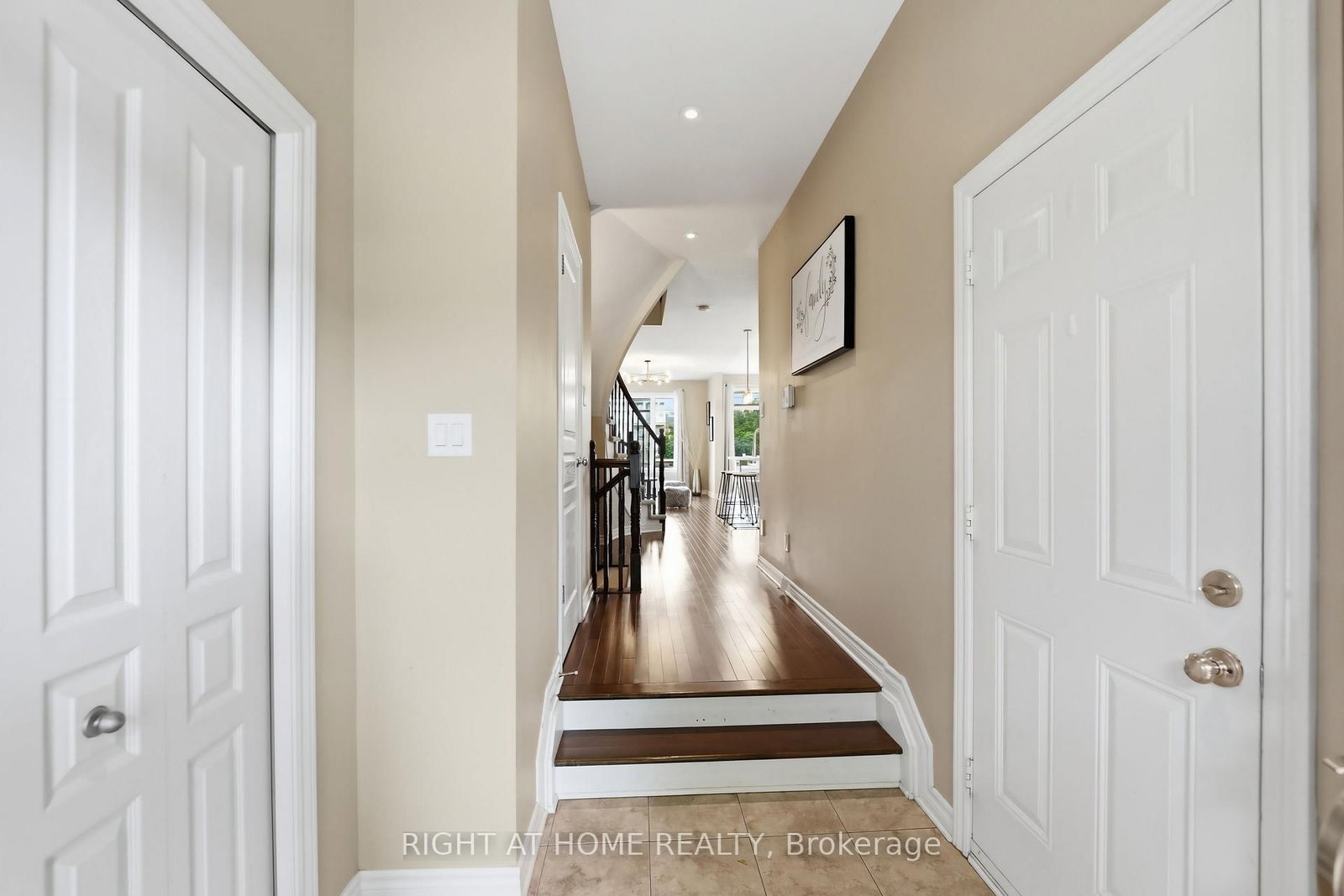 599 Remnor Avenue • Ottawa, ON photo 5
