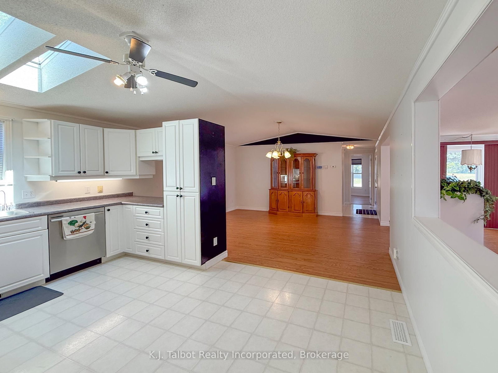 55 Algonquin Lane • Ashfield-Colborne-Wawanosh, ON photo 29