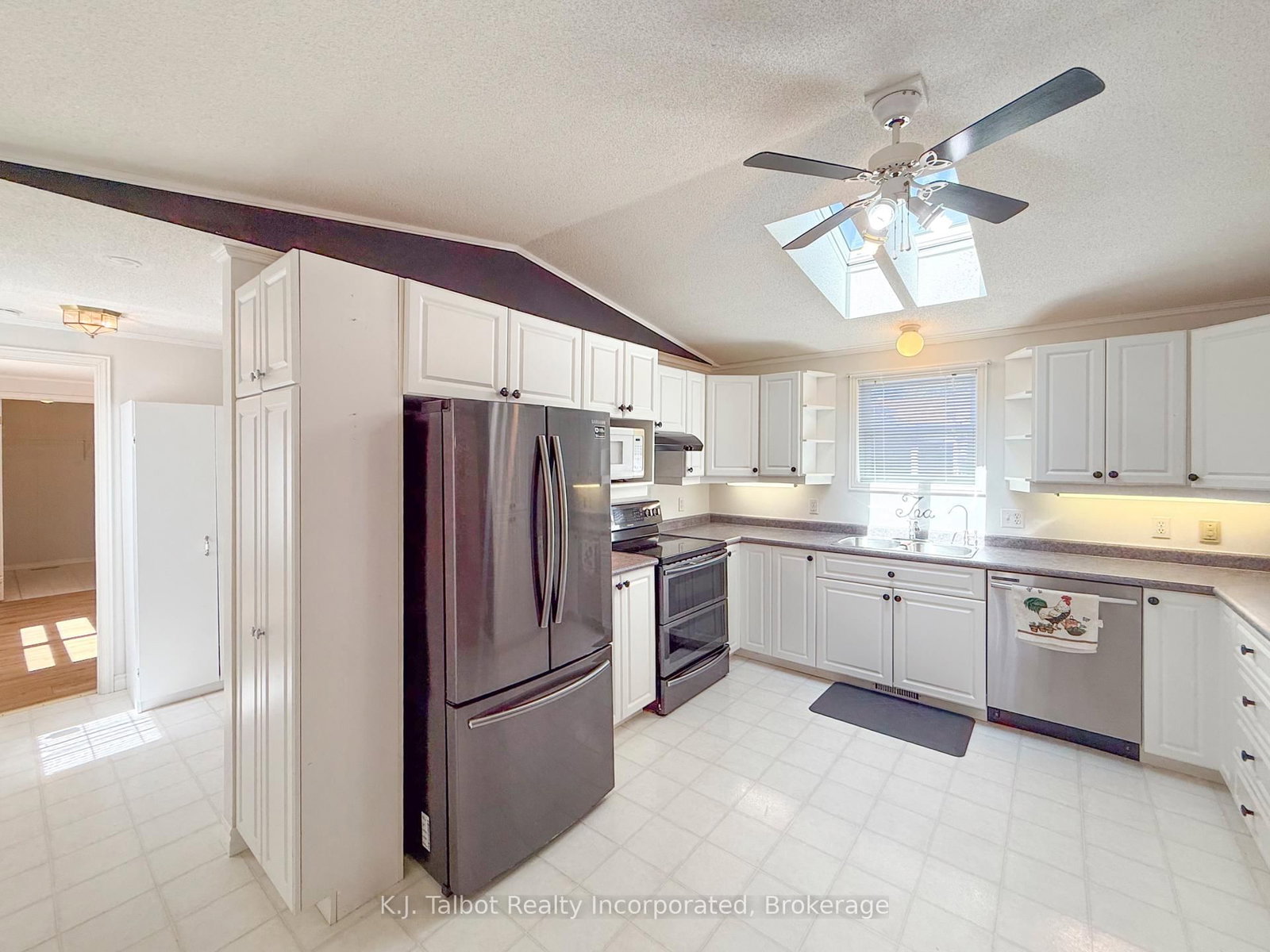 55 Algonquin Lane • Ashfield-Colborne-Wawanosh, ON photo 30