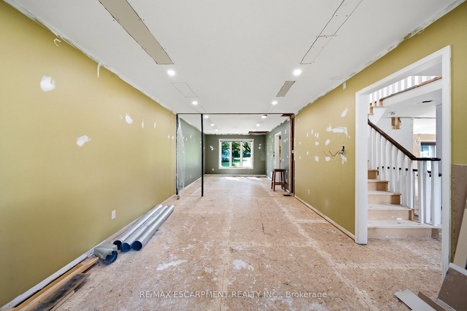 6 Willow Crescent • Mono, ON photo 16