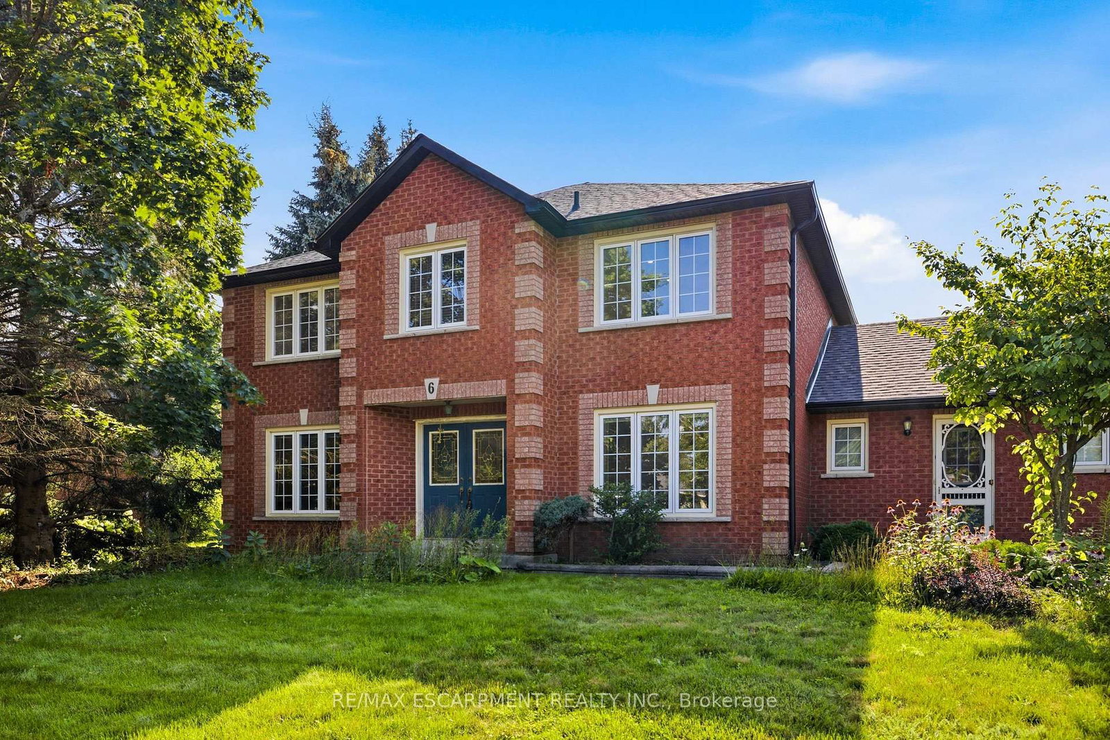 6 Willow Crescent • Mono, ON photo 8