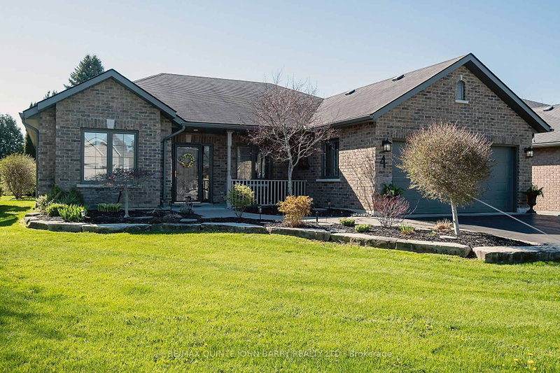 4 Hickory Court