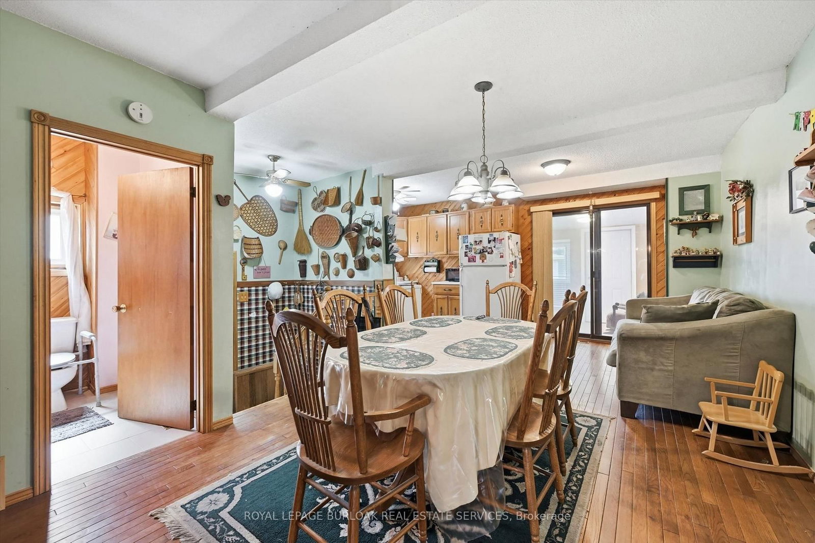 165 Glennie Avenue • Hamilton, ON photo 9