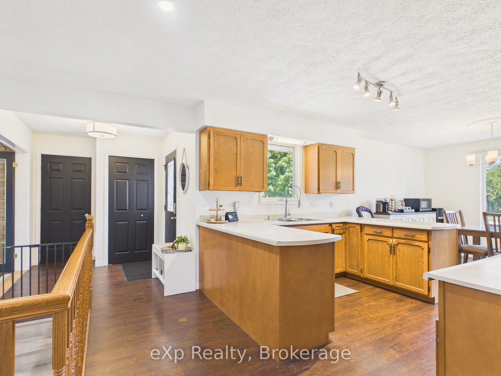 1103 Marietta Street • Howick, ON photo 13