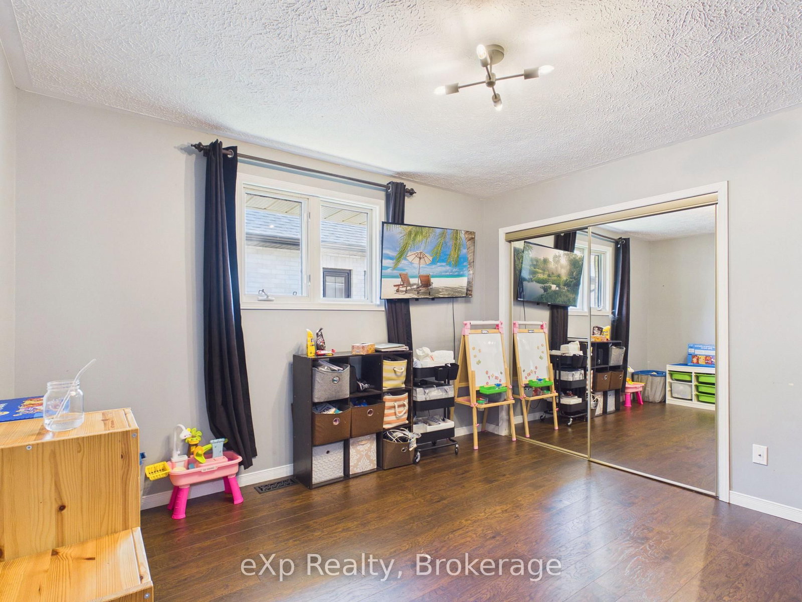 1103 Marietta Street • Howick, ON photo 15