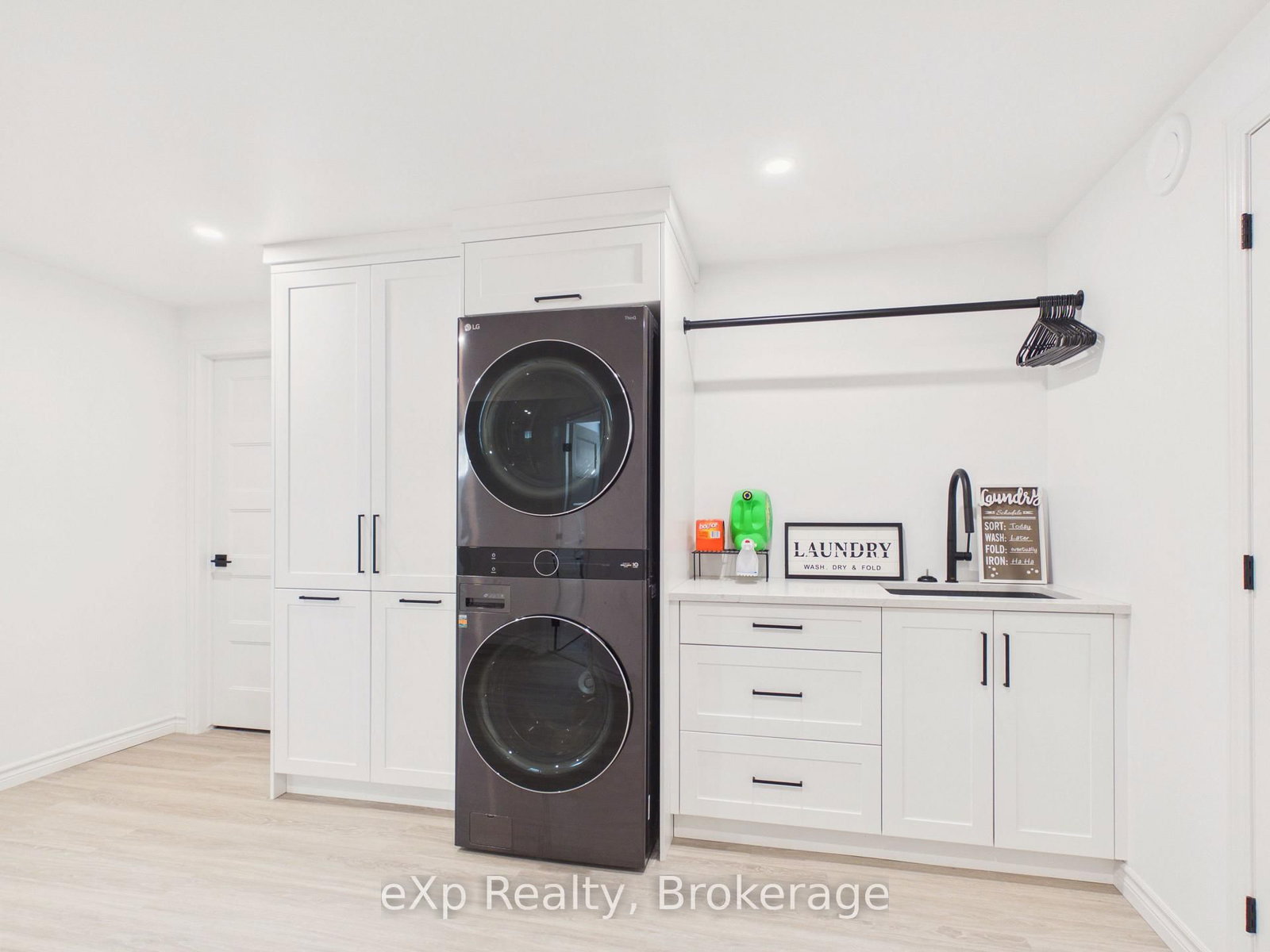 1103 Marietta Street • Howick, ON photo 30